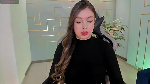 Snapshot of EllaClark chatting on 02-18-25, 06:04 EllaClark online show from 02-18-25, 06:04