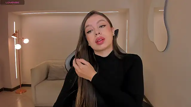 Snapshot of EllaClark chatting on 09-15-25, 06:52 EllaClark online show from 09-15-25, 06:52