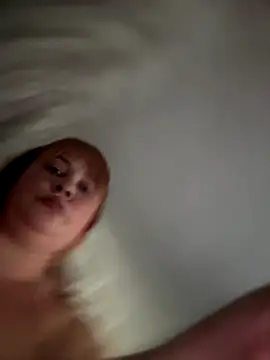 Model9798 online show from 10-08-25, 10:13