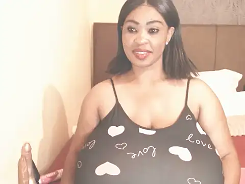 Snapshot of MissTits chatting on 12-22-25, 10:18 MissTits online show from 12-22-25, 10:18