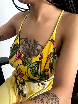 blackmodel online show from 12-02-24, 02:19