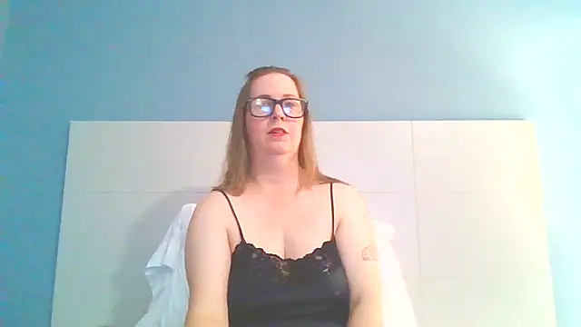 Snapshot of SweetandNaughty1 chatting on 12-12-24, 12:01 SweetandNaughty1 online show from 12-12-24, 12:01