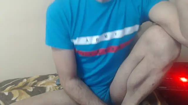 Snapshot of yvesstorm1 chatting on 04-29-26, 04:22 yvesstorm1 online show from 04-29-26, 04:22