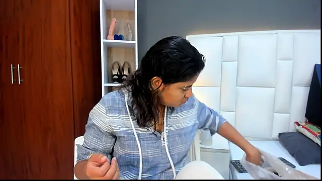 yeral2017 online show from 04-24-26, 12:18