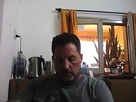 Snapshot of Reload_033 chatting on 04-15-26, 07:32 Reload 033 online show from 04-15-26, 07:32