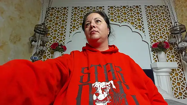 AleshaArabian online show from 10-24-25, 03:25