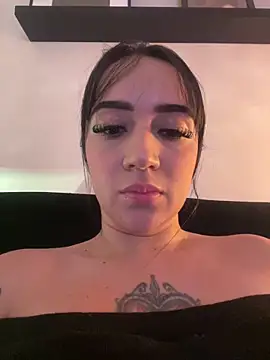 EmmyEvans1 online show from 02-02-26, 08:18