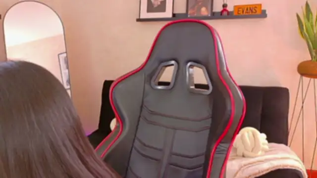 EmmyEvans1 online show from 02-25-26, 07:34