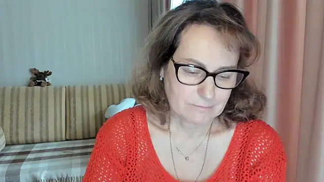 lauraoven online show from 03-02-25, 10:56