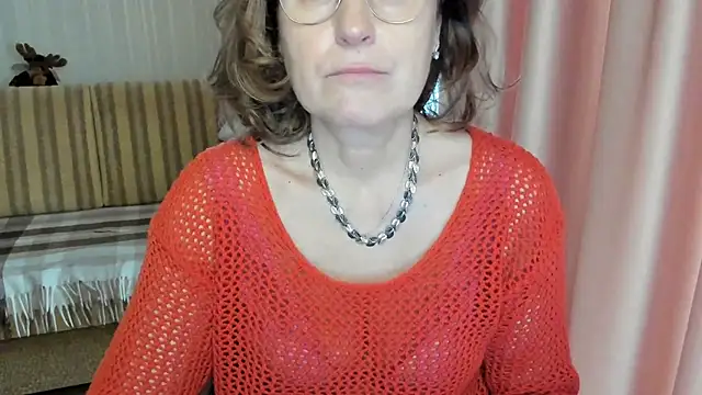 lauraoven online show from 03-10-25, 10:48