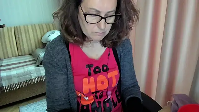 lauraoven online show from 05-14-26, 07:59