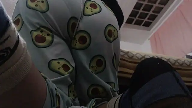 prettyangelsquirt online show from 01-05-25, 03:43