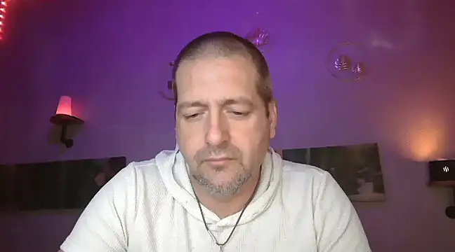 Snapshot of matrikes1 chatting on 02-09-25, 07:09 matrikes1 online show from 02-09-25, 07:09