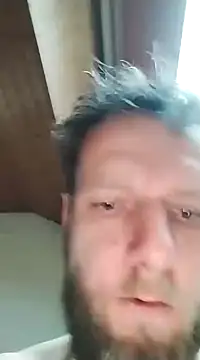 Snapshot of Kw8585kw chatting on 01-10-25, 03:27 Kw8585kw online show from 01-10-25, 03:27