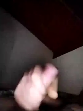 Snapshot of Kw8585kw chatting on 02-03-25, 02:14 Kw8585kw online show from 02-03-25, 02:14