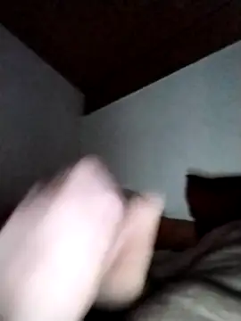 Snapshot of Kw8585kw chatting on 02-19-25, 12:25 Kw8585kw online show from 02-19-25, 12:25