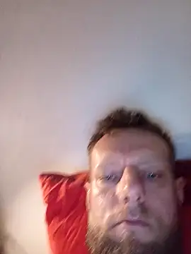 Snapshot of Kw8585kw chatting on 09-27-25, 02:05 Kw8585kw online show from 09-27-25, 02:05