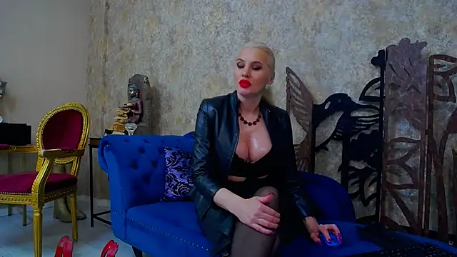 Snapshot of GoddessCeline chatting on 02-04-25, 10:24 GoddessCeline online show from 02-04-25, 10:24