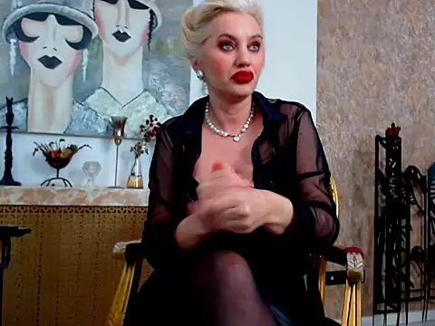 Snapshot of GoddessCeline chatting on 09-14-25, 09:14 GoddessCeline online show from 09-14-25, 09:14