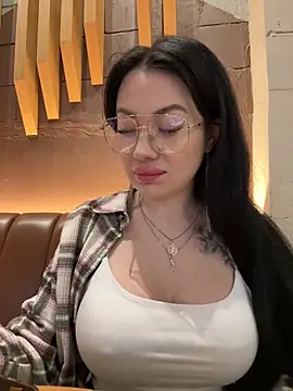 Wet  Bunny online show from 09-20-25, 06:25