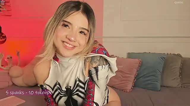  Tammara  online show from 10-31-25, 12:17