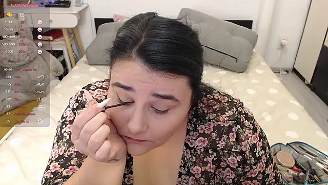 Snapshot of naughtykiss chatting on 01-26-25, 12:22 naughtykiss online show from 01-26-25, 12:22