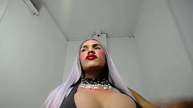 Snapshot of paulabigcock chatting on 03-01-25, 02:37 paulabigcock online show from 03-01-25, 02:37