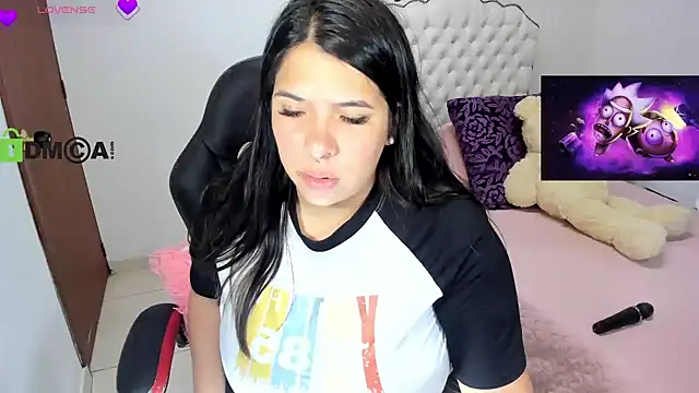 Snapshot of Karlathompson chatting on 01-30-25, 10:19 Karlathompson online show from 01-30-25, 10:19