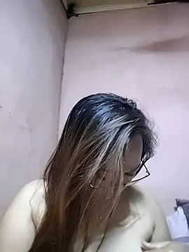 asianwet4u online show from 04-20-26, 09:45