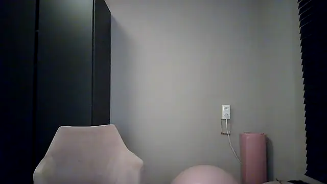 Snapshot of avajade chatting on 05-21-26, 09:33 avajade online show from 05-21-26, 09:33