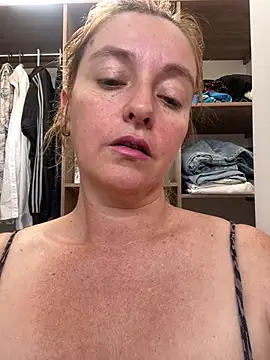 moniquerainx online show from 12-06-24, 03:55