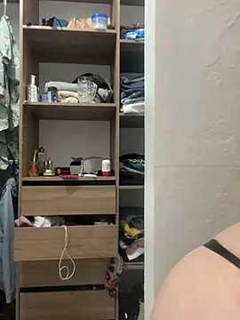 moniquerainx online show from 01-28-25, 03:25