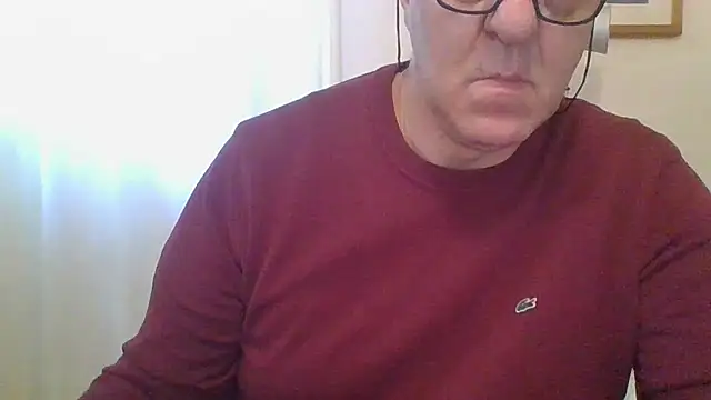Snapshot of ANONIMO7735 chatting on 03-17-25, 09:44 ANONIMO7735 online show from 03-17-25, 09:44