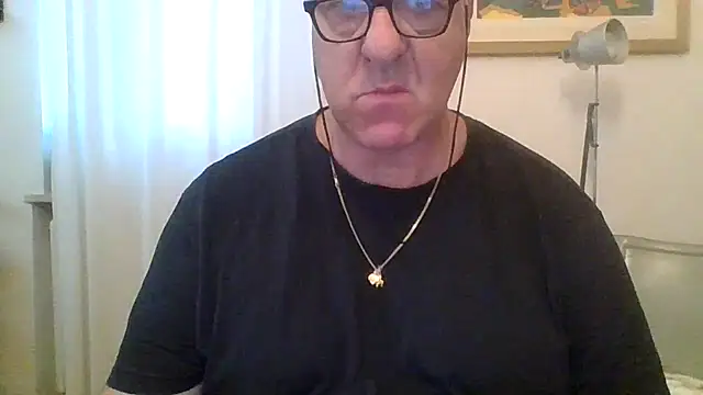 Snapshot of ANONIMO7735 chatting on 09-23-25, 04:59 ANONIMO7735 online show from 09-23-25, 04:59