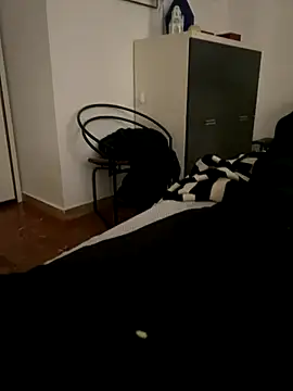 Snapshot of ANONIMO7735 chatting on 10-12-25, 09:03 ANONIMO7735 online show from 10-12-25, 09:03