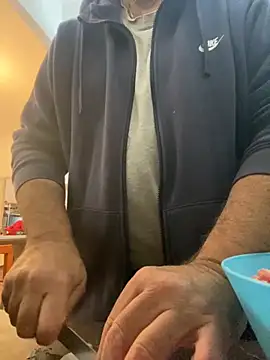 Snapshot of ANONIMO7735 chatting on 11-09-25, 11:19 ANONIMO7735 online show from 11-09-25, 11:19