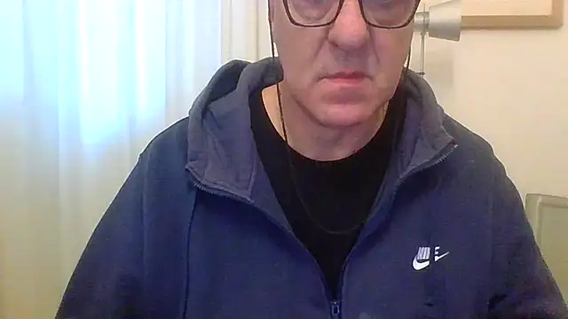 Snapshot of ANONIMO7735 chatting on 11-12-25, 05:52 ANONIMO7735 online show from 11-12-25, 05:52