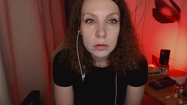 Snapshot of JohansonKatie chatting on 01-13-25, 06:38 JohansonKatie online show from 01-13-25, 06:38