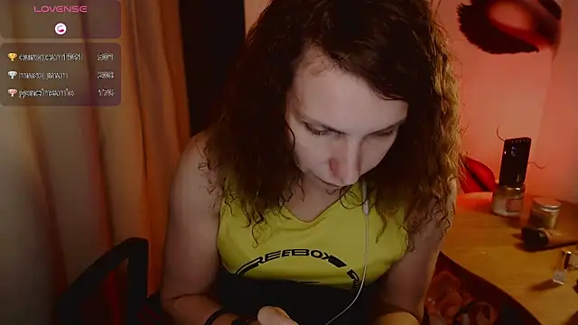 Snapshot of JohansonKatie chatting on 01-24-25, 07:19 JohansonKatie online show from 01-24-25, 07:19