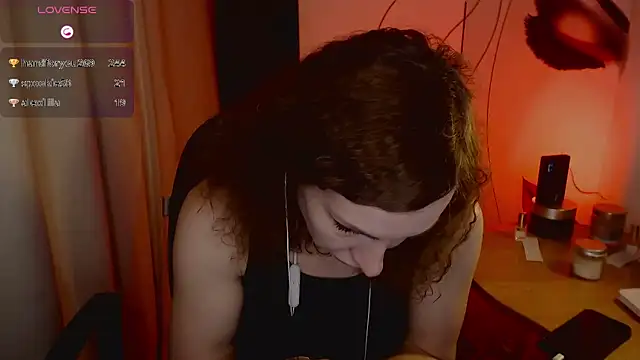 Snapshot of JohansonKatie chatting on 02-09-25, 03:56 JohansonKatie online show from 02-09-25, 03:56