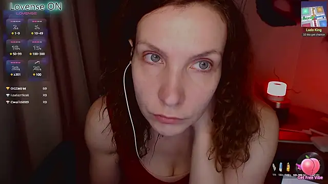 Snapshot of JohansonKatie chatting on 03-03-25, 09:48 JohansonKatie online show from 03-03-25, 09:48