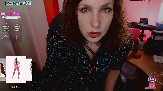 Snapshot of JohansonKatie chatting on 03-19-25, 10:33 JohansonKatie online show from 03-19-25, 10:33