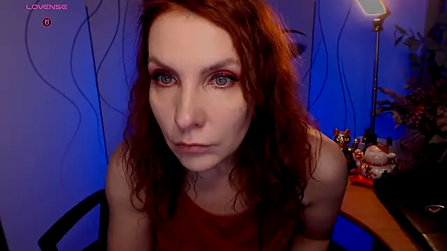 Snapshot of JohansonKatie chatting on 12-03-25, 07:16 JohansonKatie online show from 12-03-25, 07:16