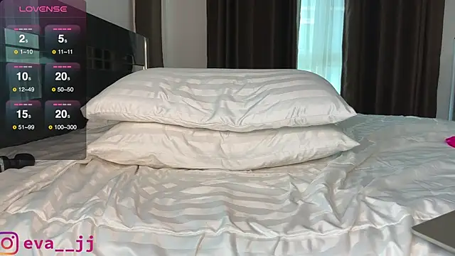 Eva JJ online show from 03-05-25, 05:18