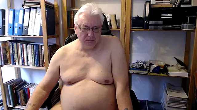 SchwanzhureXXL online show from 03-13-26, 09:49