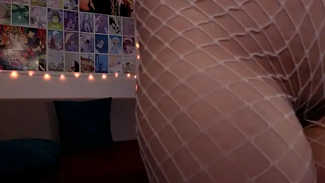 Snapshot of MilenaSaint chatting on 02-08-25, 06:22 MilenaSaint online show from 02-08-25, 06:22