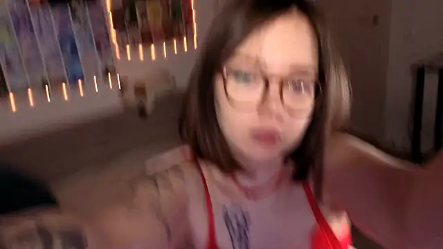 Snapshot of MilenaSaint chatting on 02-13-25, 05:48 MilenaSaint online show from 02-13-25, 05:48