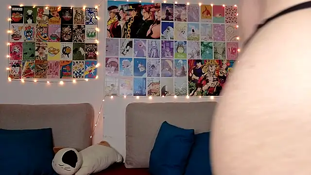 Snapshot of MilenaSaint chatting on 02-25-25, 06:14 MilenaSaint online show from 02-25-25, 06:14