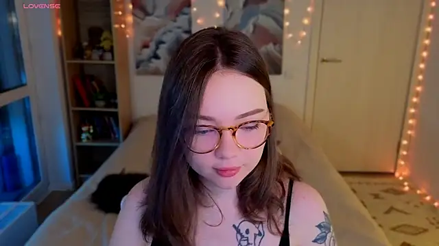 MilenaSaint online show from 04-20-26, 03:20