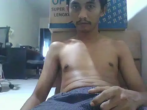 Snapshot of ditiya18 chatting on 01-19-25, 01:00 ditiya18 online show from 01-19-25, 01:00